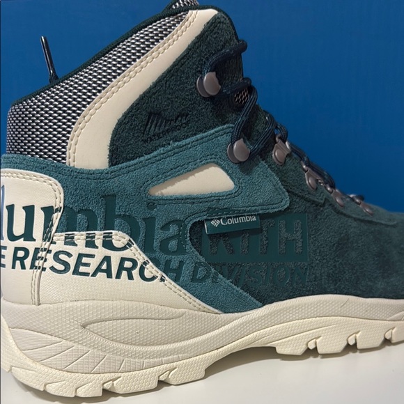 Columbia Green Hiking Boots New Never Worn size10 - Picture 3 of 6